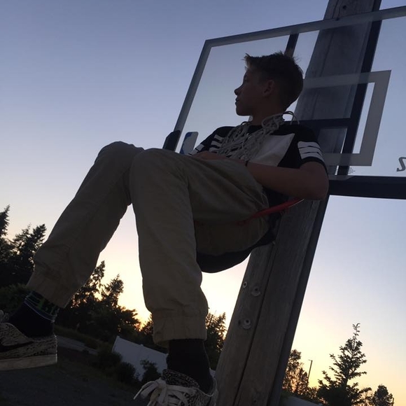 Meet your Posher, Zeb - Picture 1 of 1